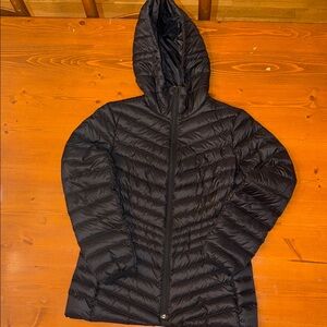 Lands' End Women's Black Puffer Jacket